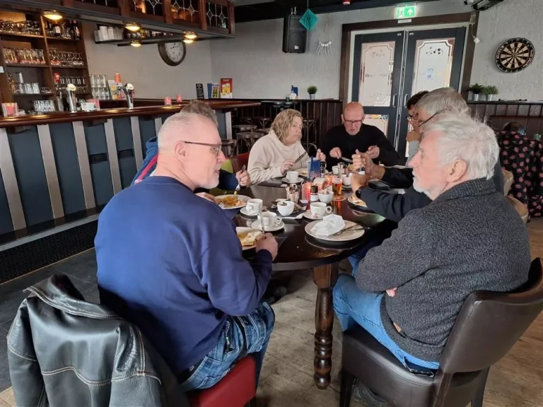 Café de Klimop solex toertocht Sint Maarten West-Friesland 01